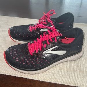 Brooks Womens Glycerin 16 Black Pink Running Shoes 7.5